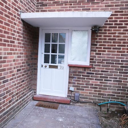 Harrow Luxury Flat With Free Parking. Apartment London Luaran gambar