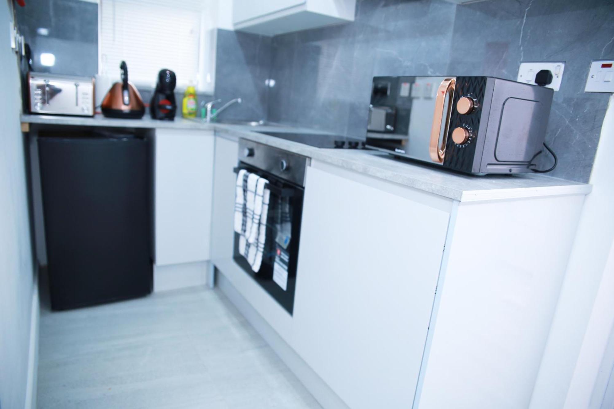 Harrow Luxury Flat With Free Parking. Apartment London Luaran gambar